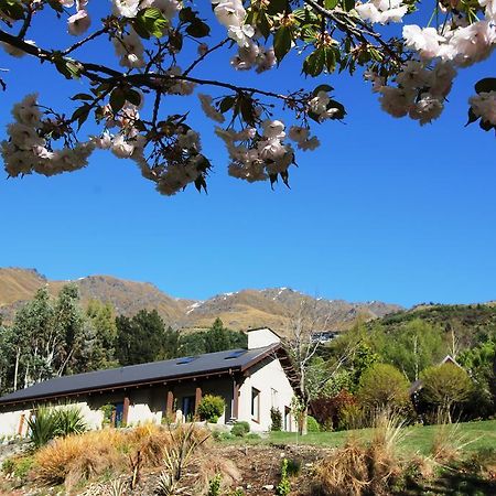 The Paddock Straw Bale Luxury Holiday House Arthurs Point Exterior photo